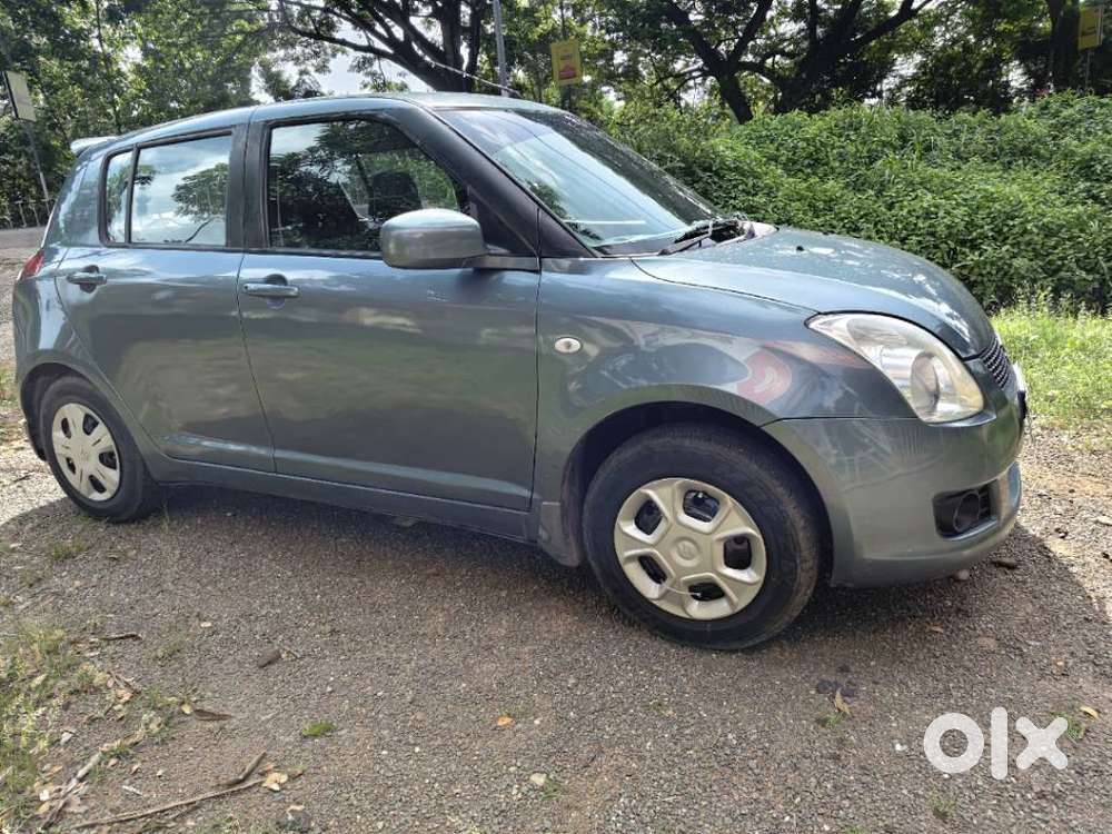 Maruti Suzuki Swift 1.2 Vxi (o), 2011, Petrol