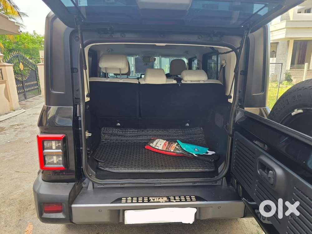 Mahindra Thar Roxx 2025