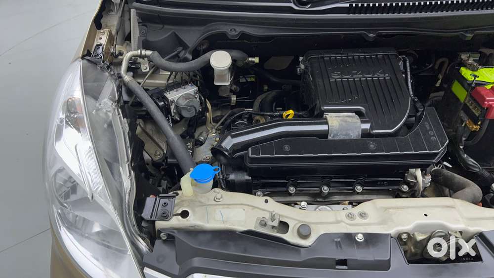 Maruti Suzuki Ertiga Vxi At, 2016, Petrol