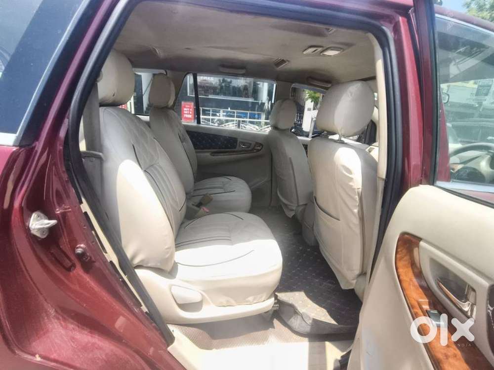 Toyota Innova 2.5 V 7 Str, 2007, Diesel