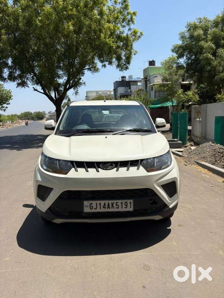 Mahindra Kuv100 Nxt 1.2 K6 Plus Petrol 5 Str, 2017, Cng & Hybrids