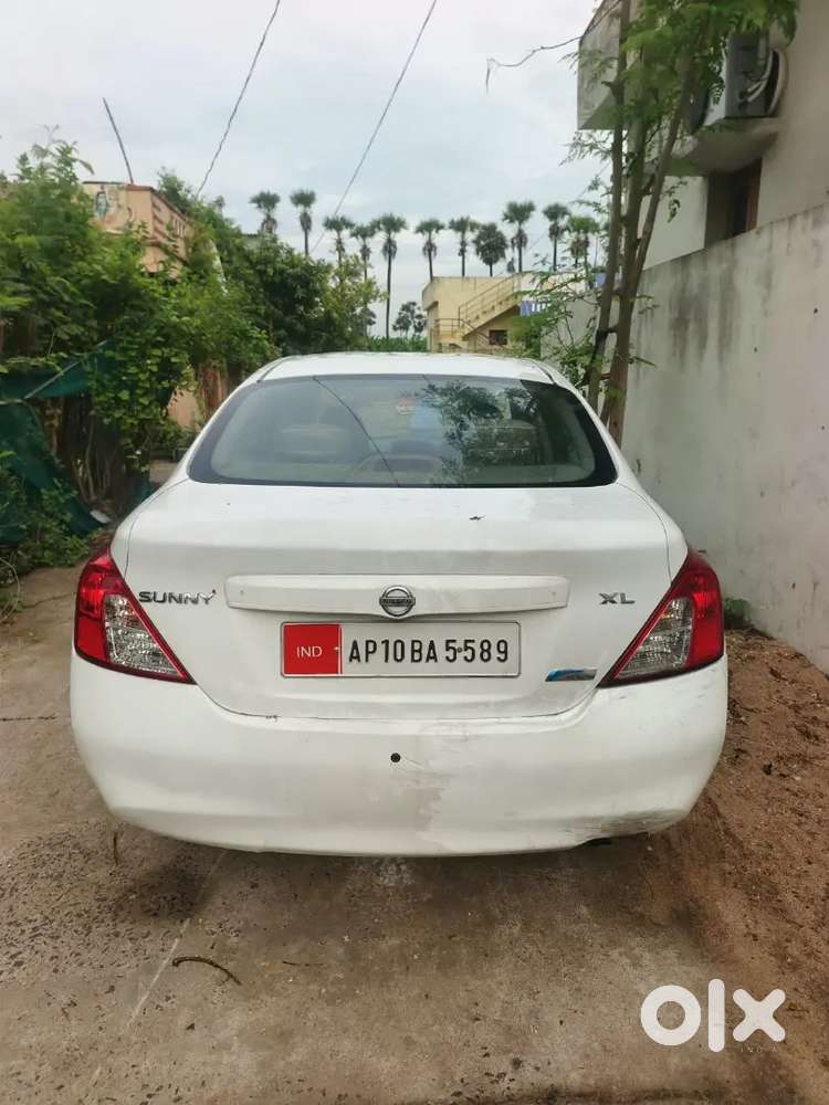 Nissan Sunny Diesel 2012