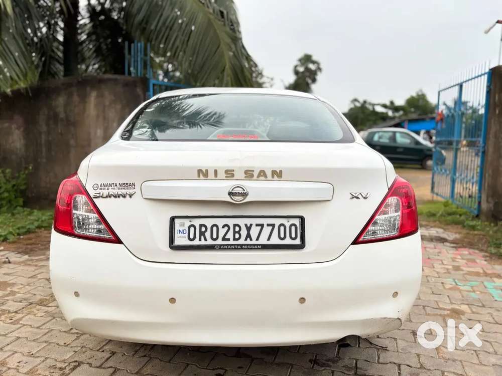 Nissan Sunny Xv Petrol Fully Loaded Condition