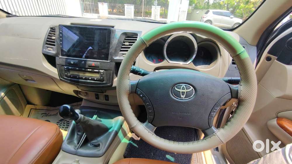 Toyota Fortuner 3.0 4x4 Manual, 2010, Diesel