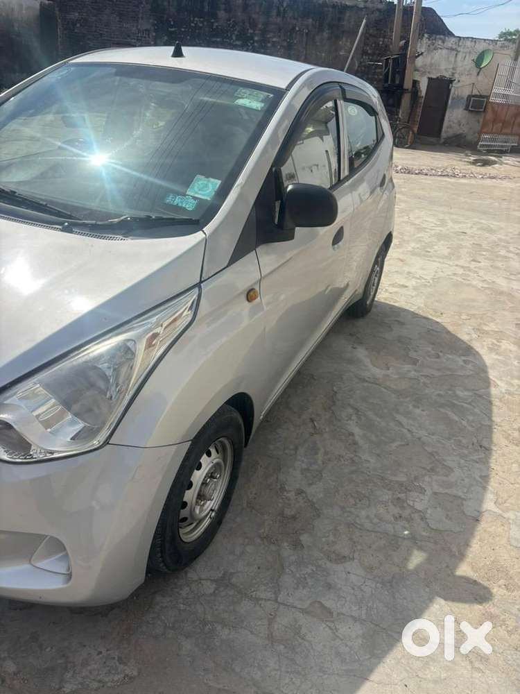 Hyundai Eon 2012 Petrol Well Maintained