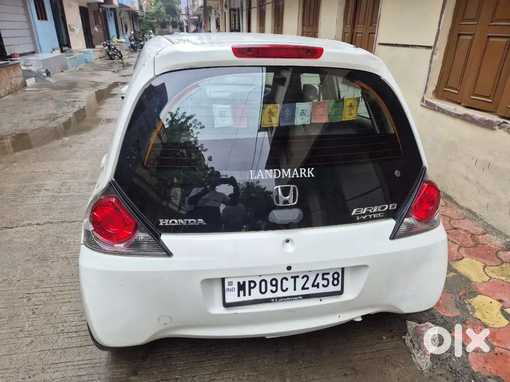 Honda Brio Petrol Mt 2016