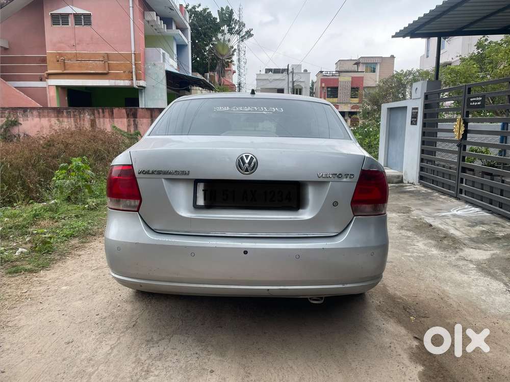 Volkswagen Vento 1.6 Cr Mt Highline Diesel 2013