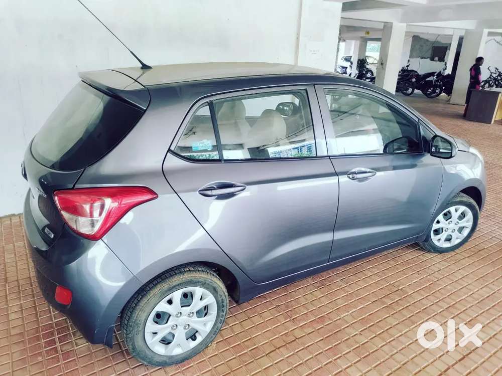 Grand I10 Fully Working New Looking Car
