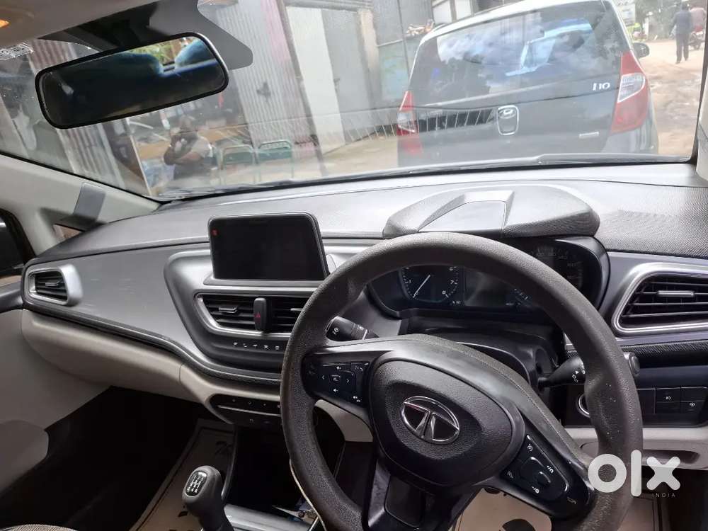 Tata Altroz 1.2 Xt(o) 2022