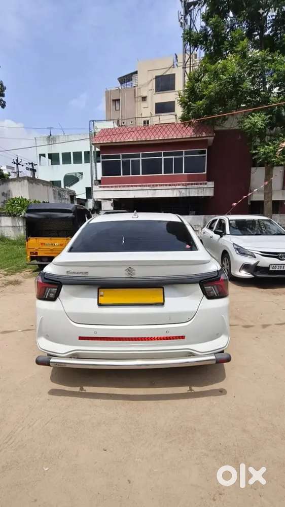 Maruti Suzuki Dzire Lxi  Cng2025
