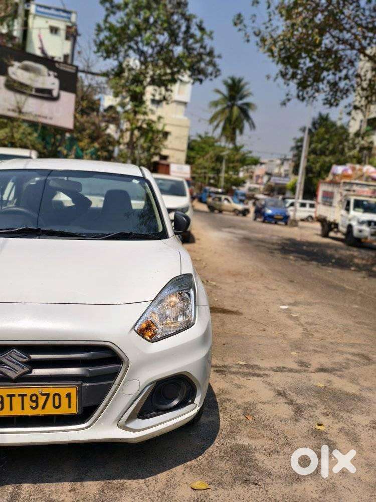 Maruti Suzuki Swift Dzire Lxi Option, 2021, Petrol