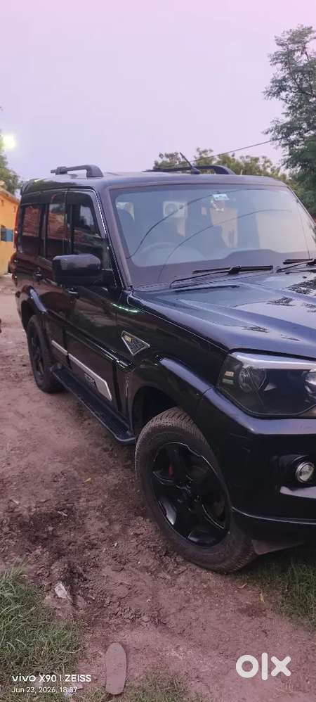 Mahindra Scorpio 2019 Diesel Well Maintained