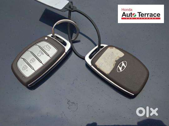 Hyundai Alcazar Signature (o) 7 Seater 1.5 Diesel At Adventure Dual ..