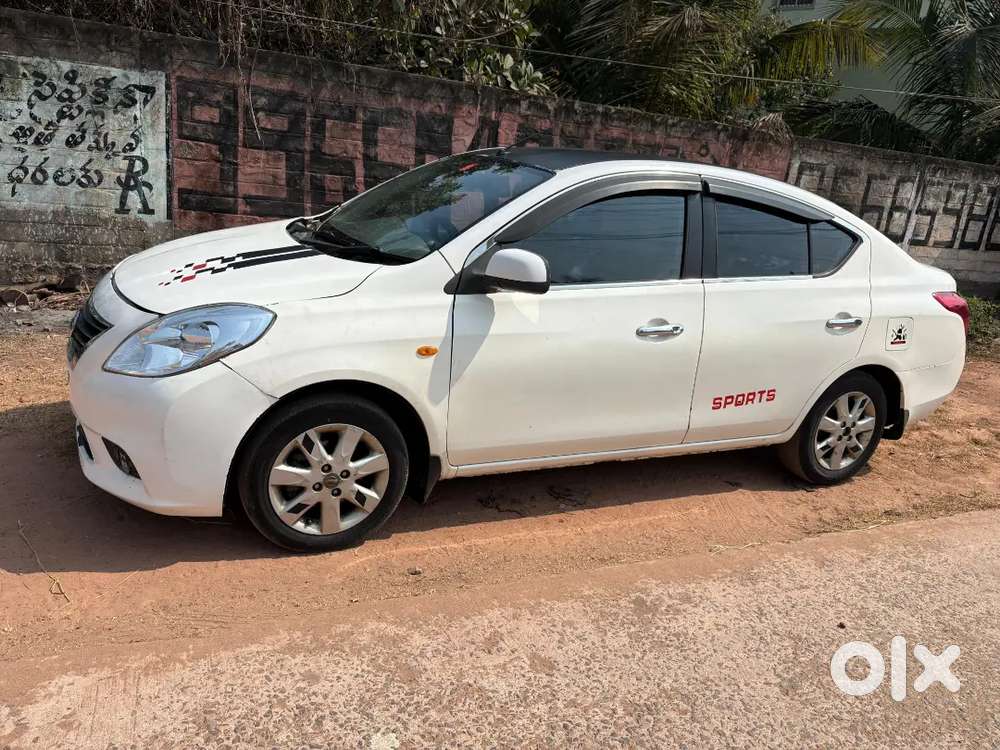 Nissan Sunny Diesel 2013