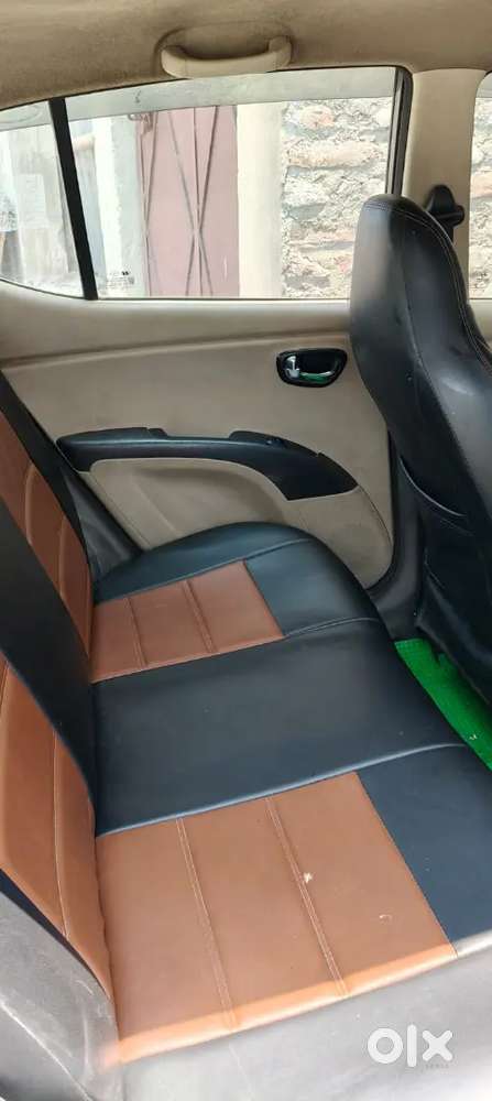 Hyundai I10 Sportz 2016 Variant Petrol