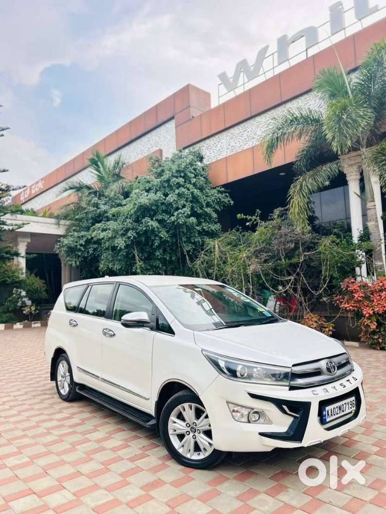 Toyota Innova Crysta 2.4 Zx Mt, 2020, Diesel