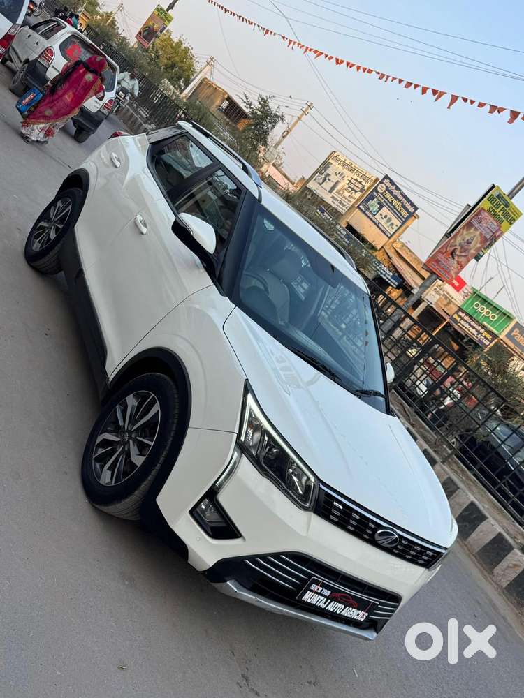 Mahindra Xuv300 W8 Option Dual Tone Diesel, 2019, Diesel
