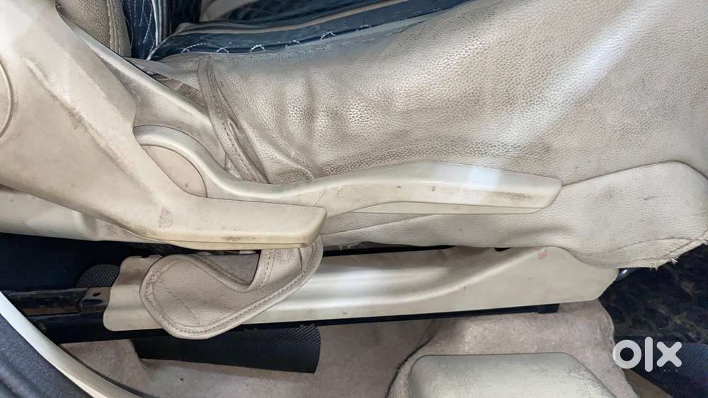 Maruti Suzuki Swift Dzire 1.2 Vxi Bsiv, 2018, Petrol