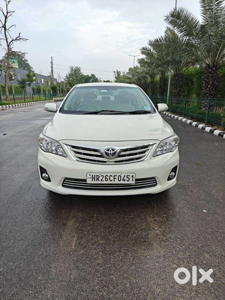 Toyota Corolla Altis G, 2014, Petrol