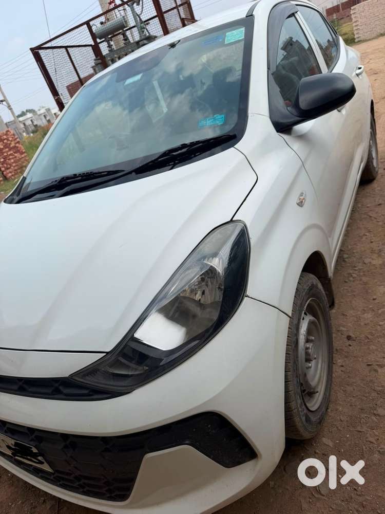 Hyundai Aura 1.2 Petrol 2023
