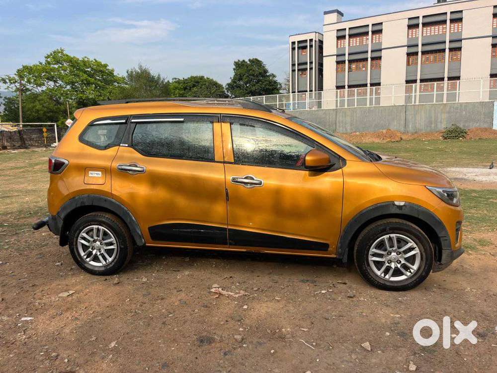 Renault Triber Others, 2020, Petrol