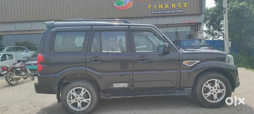 Mahindra Scorpio S10, 2017, Diesel