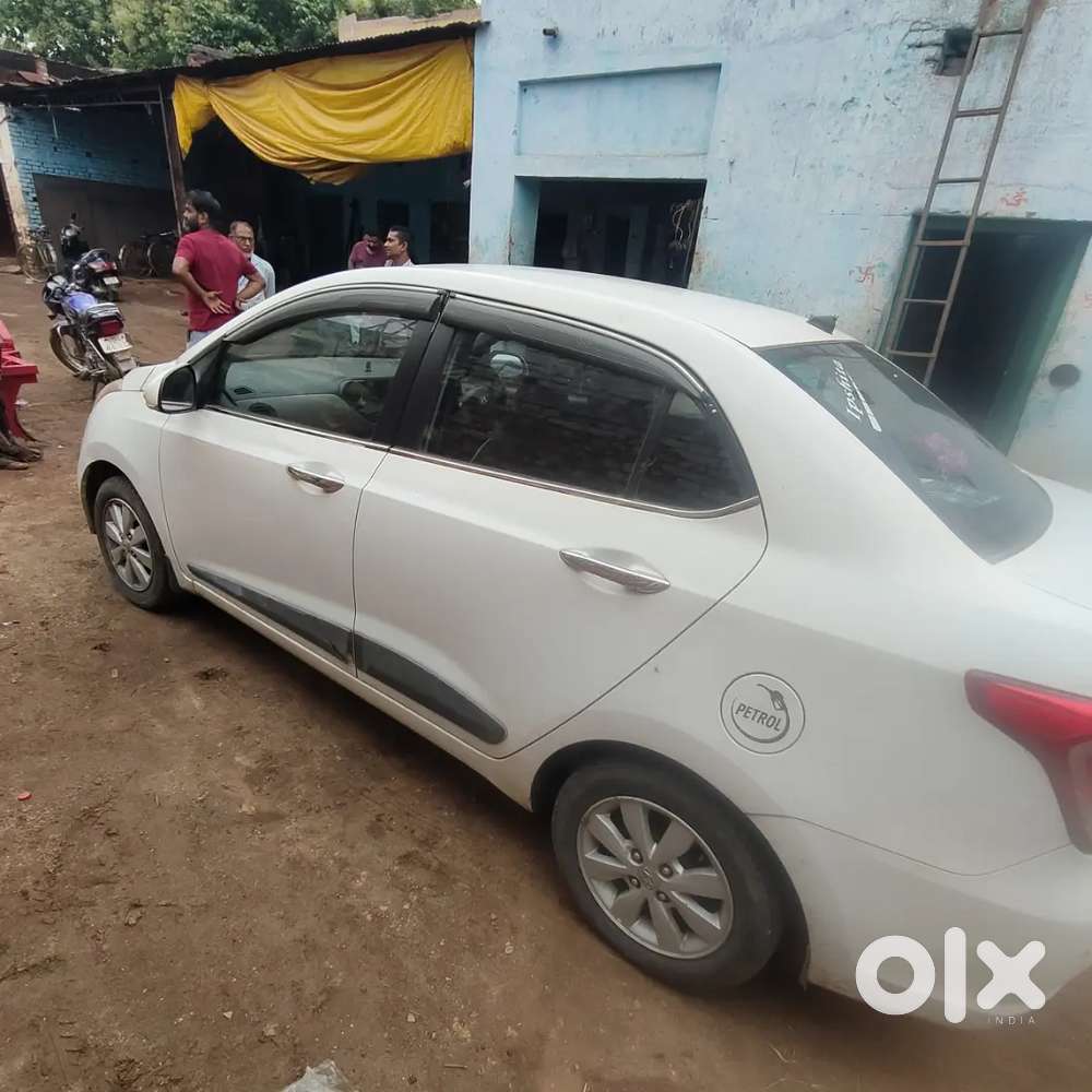 Hyundai Xcent Vtvt 2015