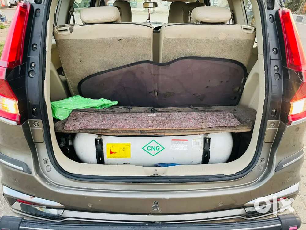 Maruti Suzuki Ertiga 2023 Vxi Cng