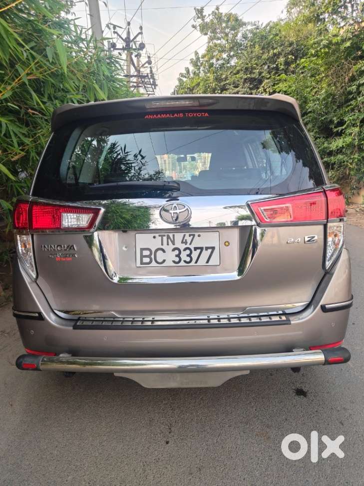 Toyota Innova Crysta