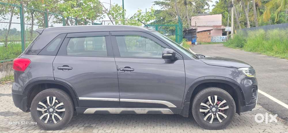 Maruti Suzuki Brezza 1.5 Zxi Plus Smart Hybrid, 2020, Petrol