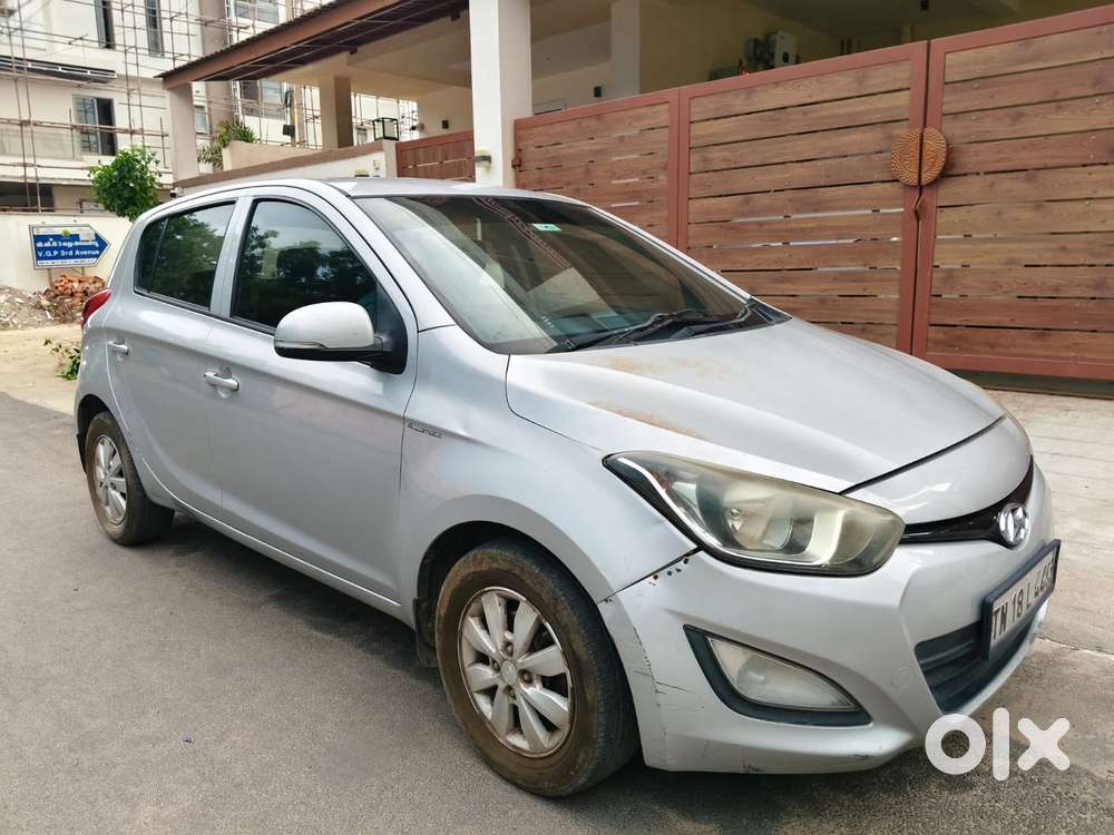 Hyundai I20 Sportz At 1.4, 2012, Petrol