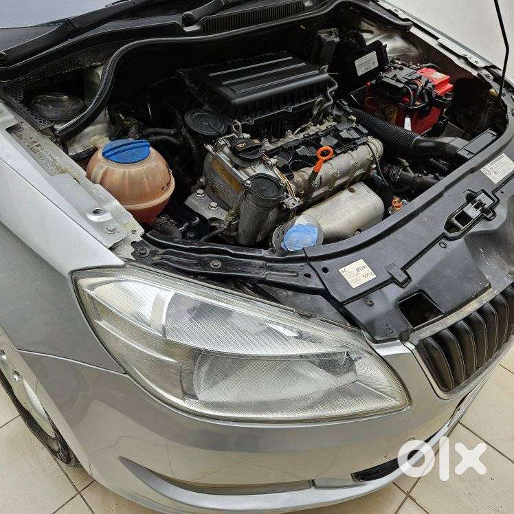 Skoda Rapid 2013-2016 1.6 Mpi At Elegance, 2013, Petrol