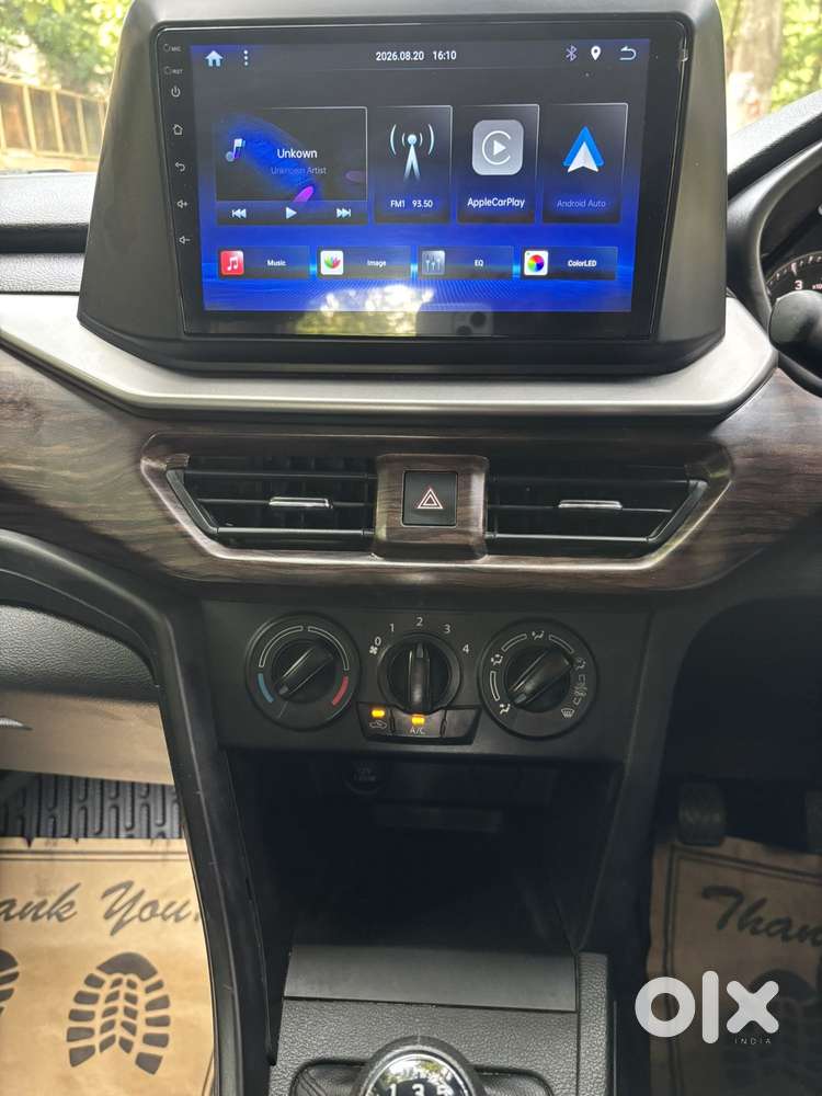 Maruti Suzuki Brezza 1.5 Lxi Smart Hybrid, 2024, Petrol