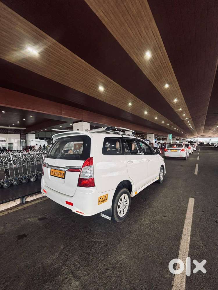 Toyota Innova 2015 Diesel 7 Seats