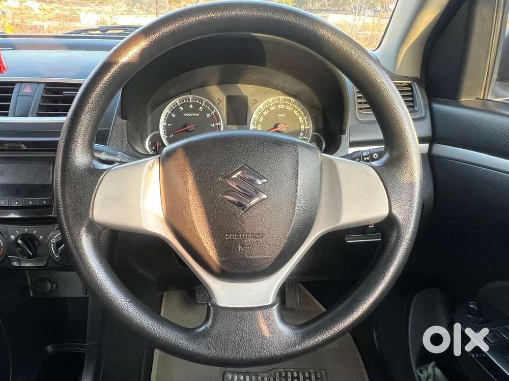 Maruti Suzuki Swift Vxi, 2017, Petrol