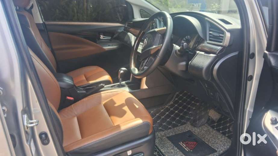 Toyota Innova Crysta [2020-ongoing] 2.7 Zx At 7 Str, 2022, Petrol