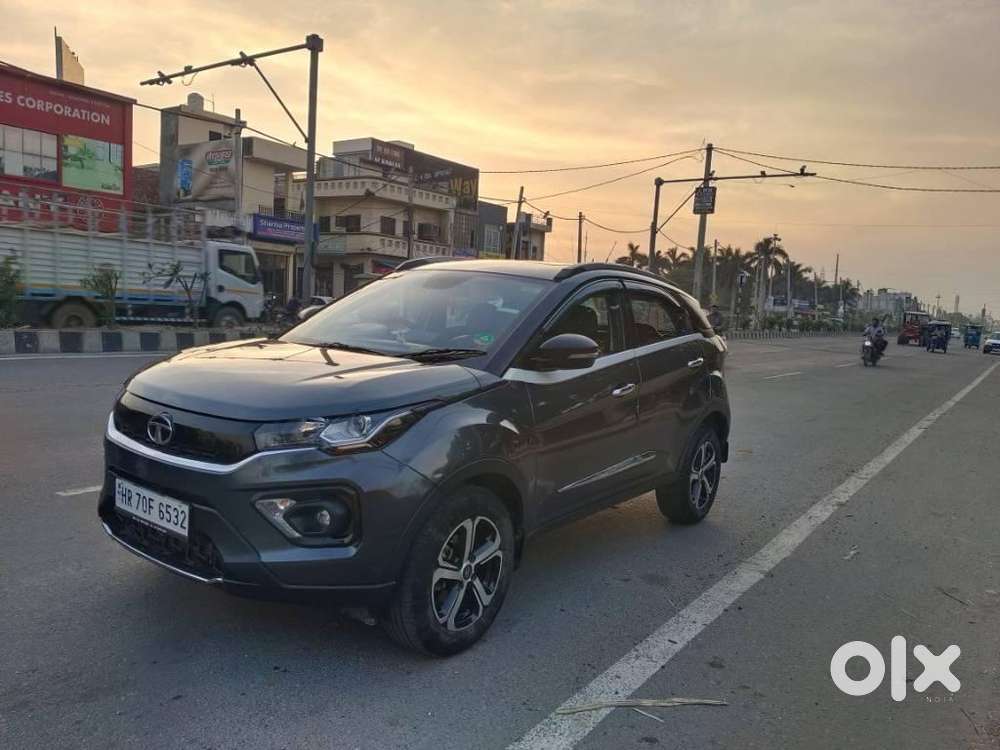 Tata Nexon 1.2 Revotron Xma Amt (s), 2022, Diesel