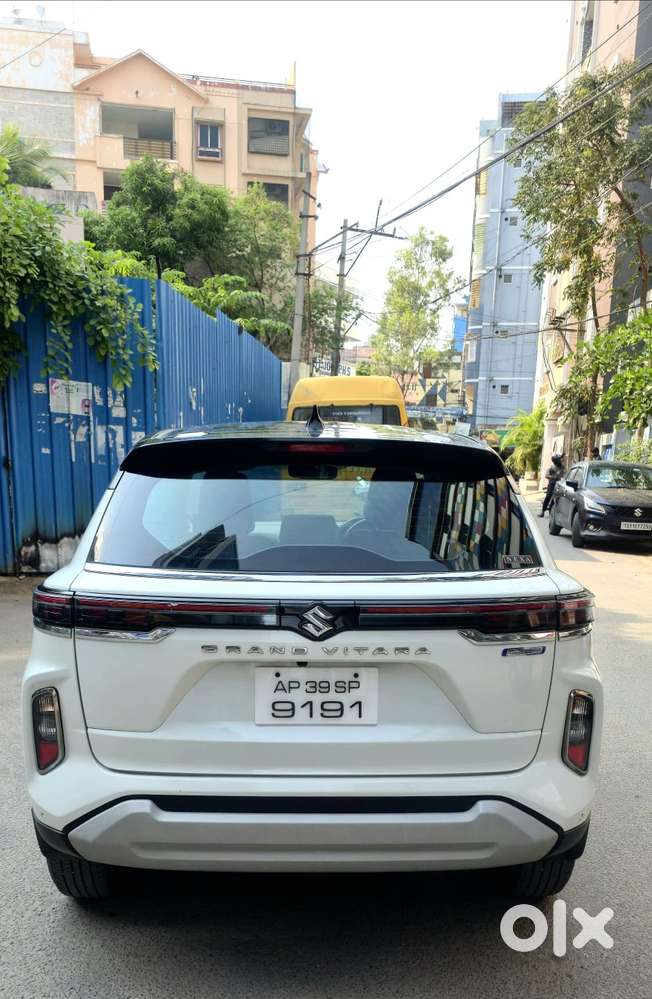 Maruti Suzuki Grand Vitara 1.5 Delta Smart Hybrid, 2023, Petrol