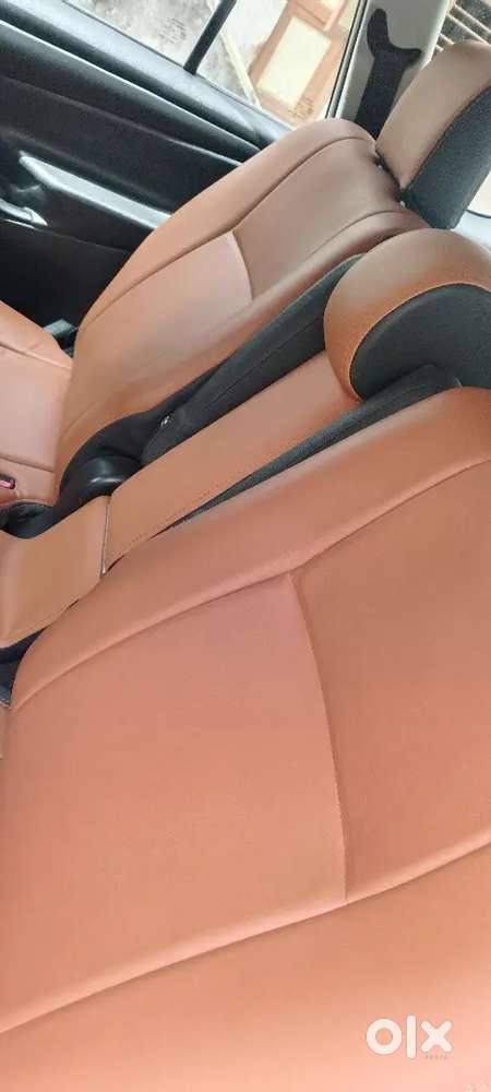 Toyota Innova Crysta 2018 Diesel 290000 Km Driven