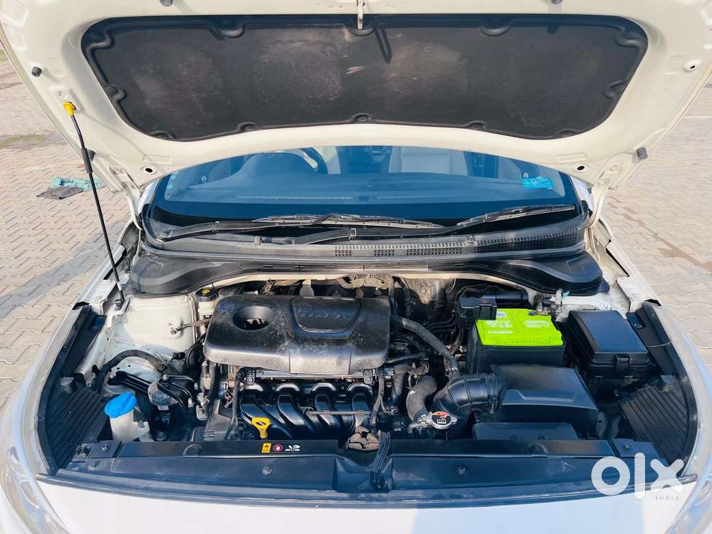 Hyundai Verna 1.6 Sx Plus Vtvt At, 2017, Petrol
