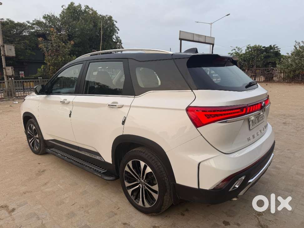 Mg Hector Plus Sharp Pro 1.5 Turbo Petrol Cvt 7 Str, 2023, Petrol
