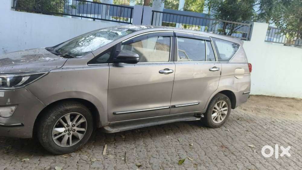 Toyota Innova Crysta 2.4 V, 2018, Diesel