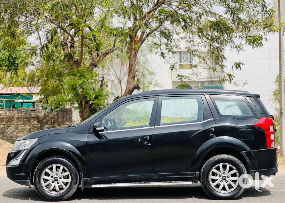 Mahindra Xuv500 W10 2wd, 2016, Petrol