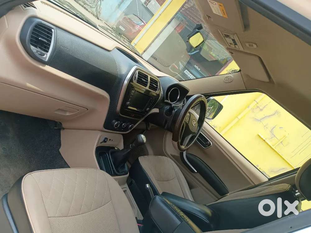 Mahindra Tuv 300 2020 Diesel 115600 Km Driven