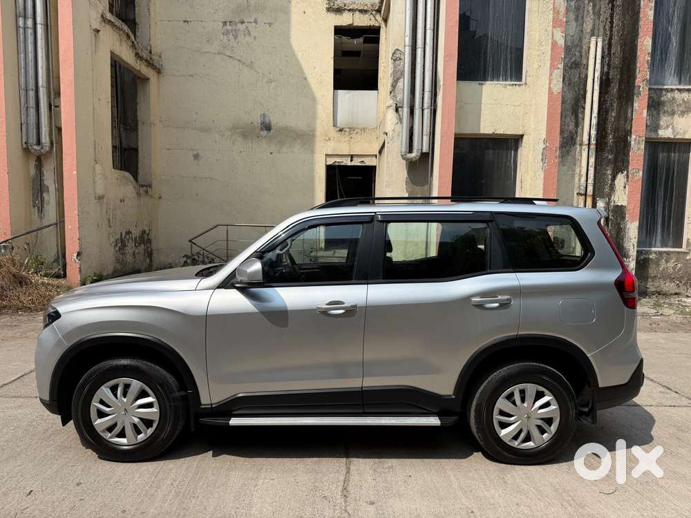 Mahindra Scorpio N Z4 Petrol Mt 7 Str, 2023, Petrol