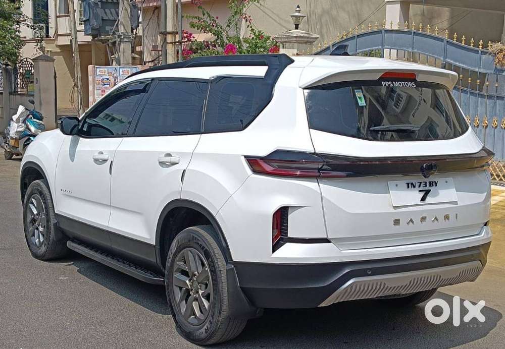 Tata Safari 2.0 Kryotec Xz Plus Gold, 2025, Diesel