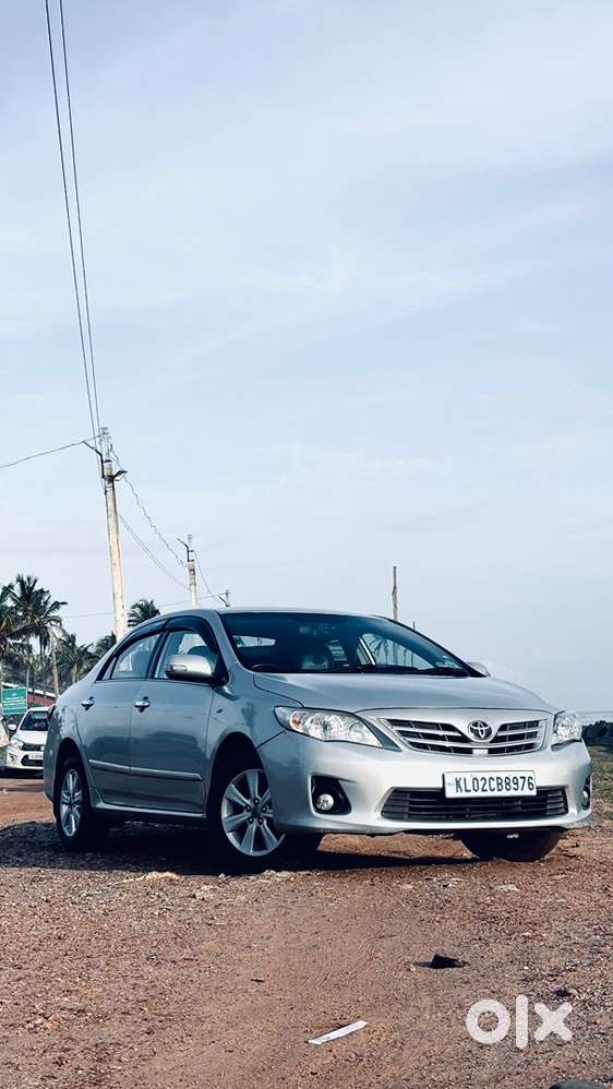 Toyota Corolla Altis 2012