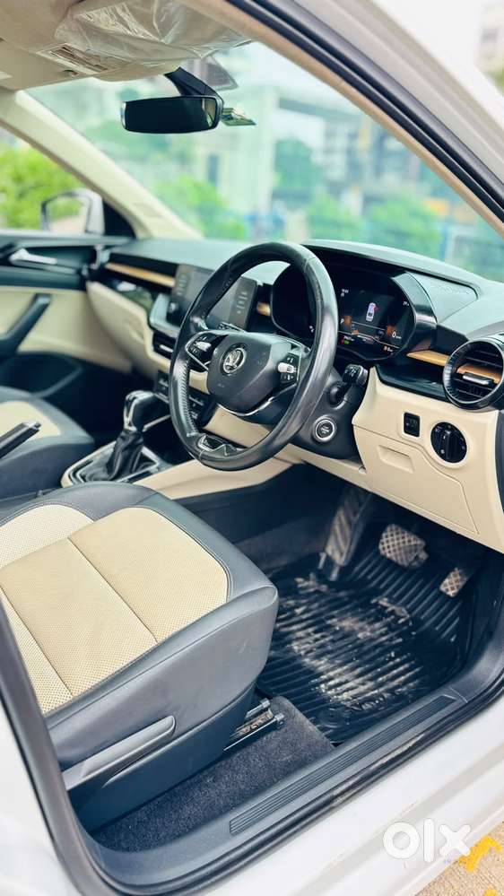 Skoda Slavia, 2024, Petrol