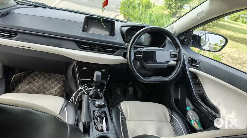 Tata Nexon 2023 Petrol