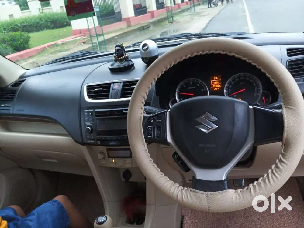 Maruti Suzuki Swift Dzire 2015 Diesel 90000 Km Driven